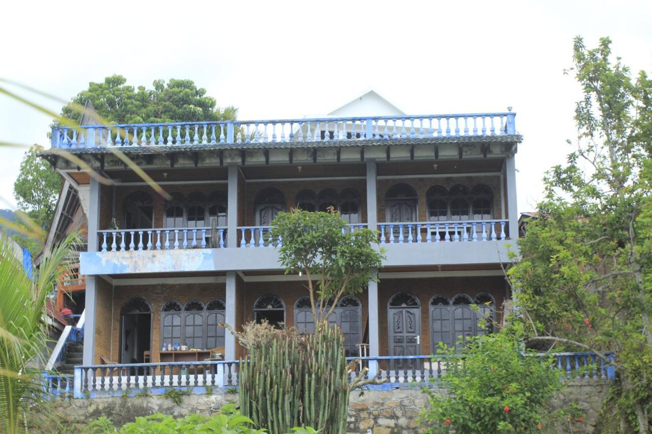 Sony Cottage Samosir Island Екстер'єр фото