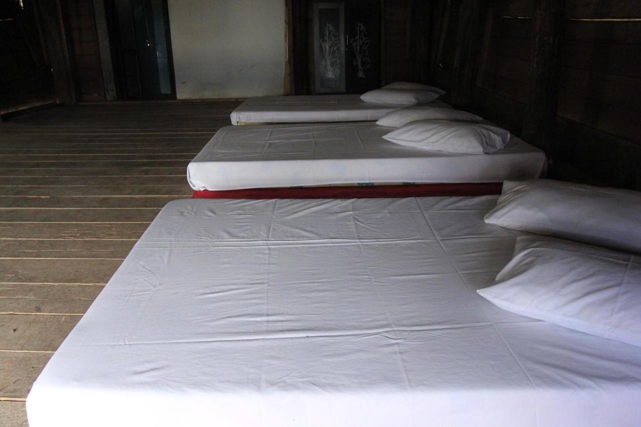 Sony Cottage Samosir Island Екстер'єр фото