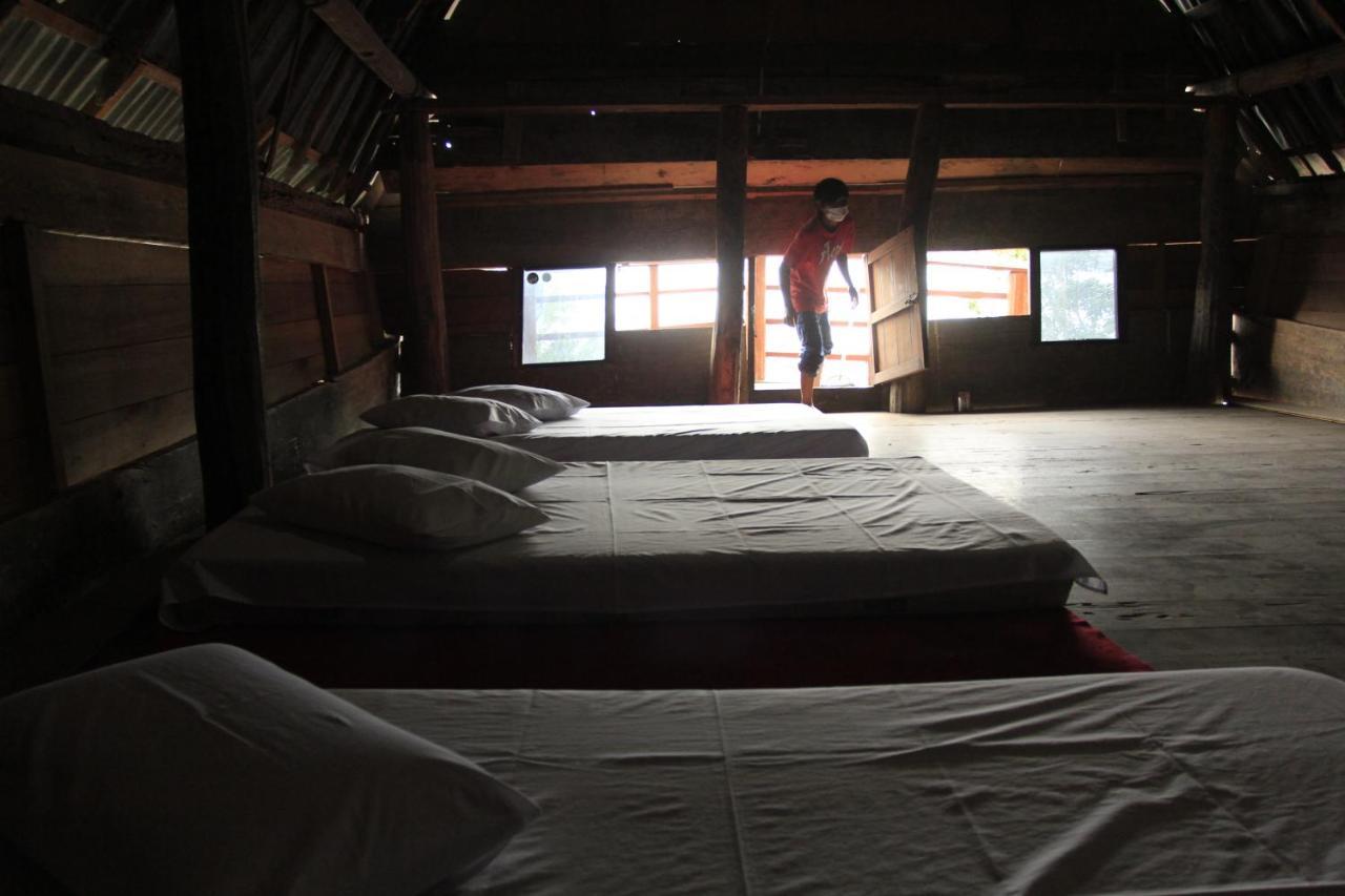 Sony Cottage Samosir Island Екстер'єр фото